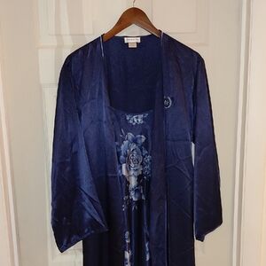 EUC Jones New York Peignoir Medium Gown & Large/XL Robe Florals Light/Dark Blues